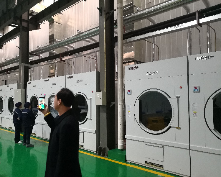 12月至春節(jié)期間旅游消費(fèi)將迎來(lái)新高 多家布草洗滌公司提前擴(kuò)建